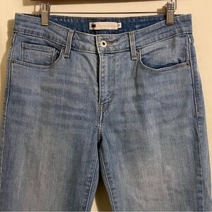 Levi's Women's Medium Wash 5 Pocket Capri Pants Size 10